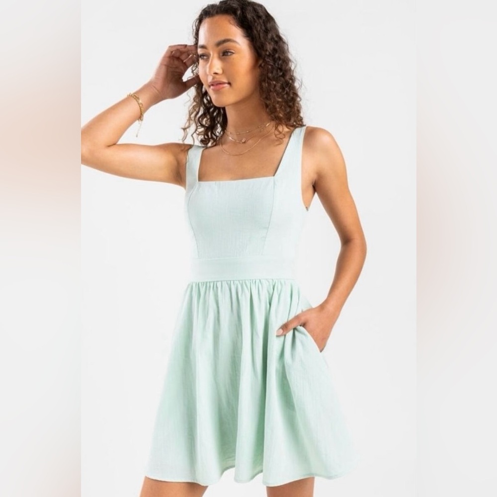 Mi Ami Francesca’s Dress Mint Green